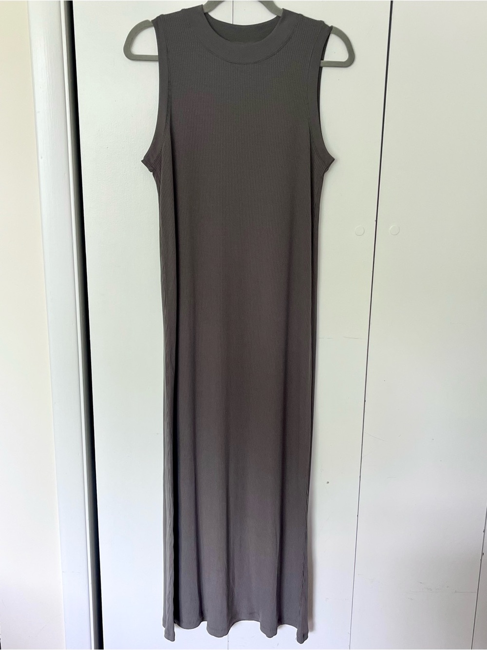 Richer Poorer Rib Tank Dress Size M NWT